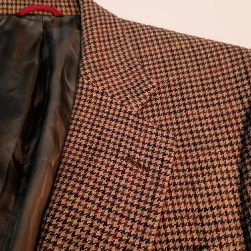 Jos A Bank 100% Cashmere Houndstooth Sports coat/Blazer 